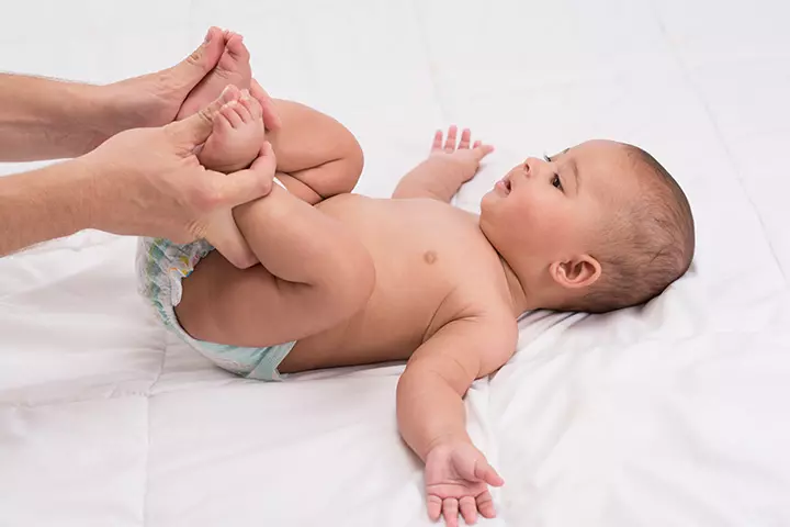 Baby foot massage