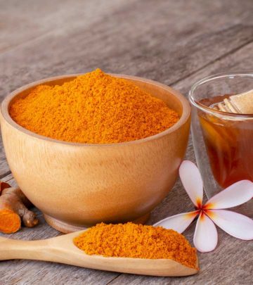 त्वचा के लिए हल्दी और शहद के फायदे – Benefits Of Turmeric and Honey for Skin in Hindi_image