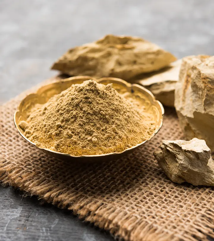 रूखी त्वचा के लिए मुल्तानी मिट्टी के फायदे और बनाने का तरीका – Benefits of Multani Mitti For Dry Skin in Hindi_image