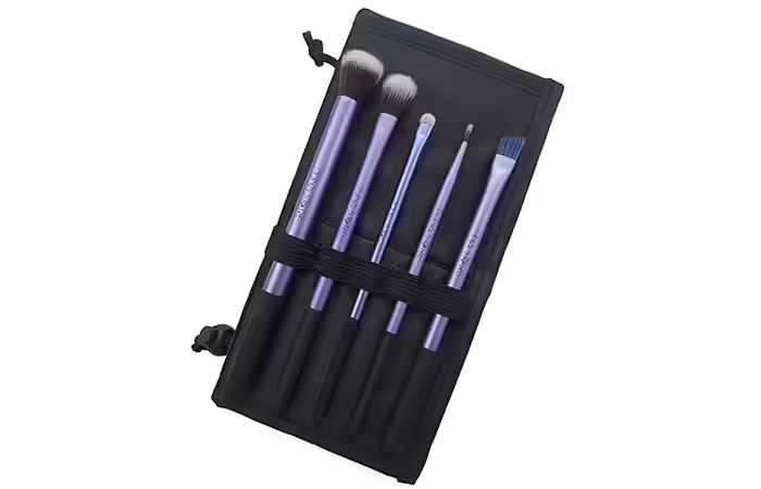 Best Makeup Brushes in Hindi