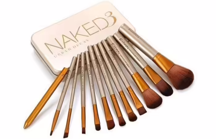 Best Makeup Brushes in Hindi