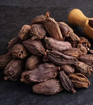 बड़ी इलायची के फायदे, उपयोग और नुकसान – Black Cardamom (Badi Elaichi) Benefits, Uses and Side Effects in Hindi_image