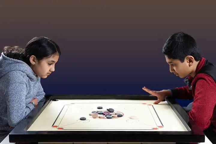  Carrom