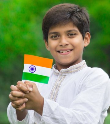 छोटे बच्चों के लिए 15 देशभक्ति गीत | Desh Bhakti Geet (Patriotic Songs) For Child In Hindi_image