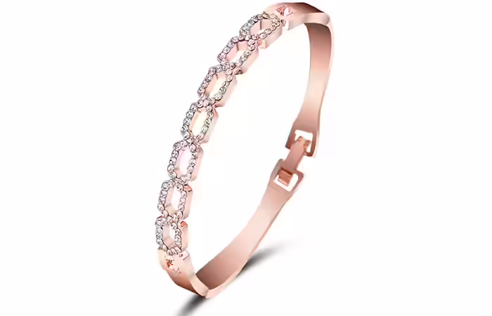 50+ First Night Gift Ideas For Wife In Hindi