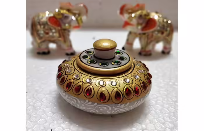 50+ First Night Gift Ideas For Wife In Hindi