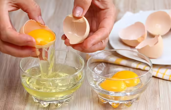 Gargle With Egg Whites in Hindi