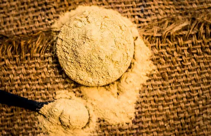 Health Benefits Multani Mitti in Hindi