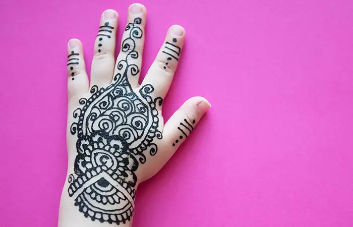 Kids Mehndi Design in Hindi