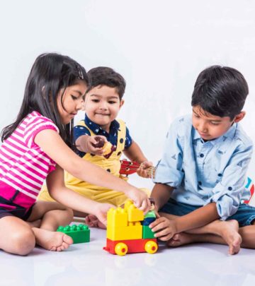 बच्चों के लिए 30 इंडोर गेम्स (घर के अंदर खेले जाने वाले खेल) के नाम | List Of Indoor Games For Kids In Hindi_image