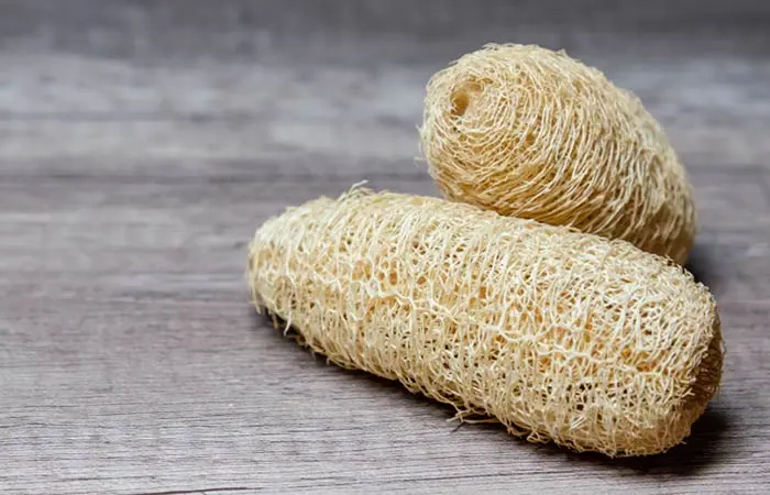 Luffa for dead skin