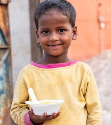 बच्चों में कुपोषण के लक्षण, कारण व रोकथाम के उपाय | Malnutrition Meaning In Hindi_image