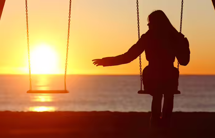 70+ Miss You Quotes and Status in Hindi