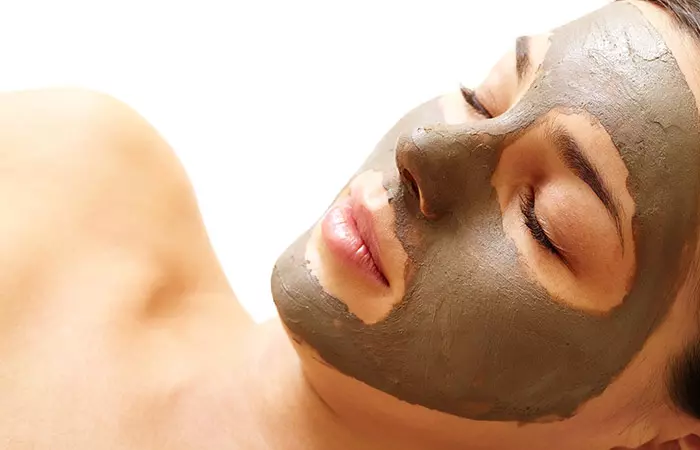 Multani Mitti for clear skin in hindi