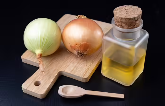 Onion juice to stop Vomiting in Hindi