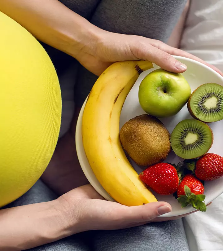 प्रेगनेंसी में कौन से फ्रूट खाने चाहिए और कौन से नहीं | Pregnancy Fruit List In Hindi_image