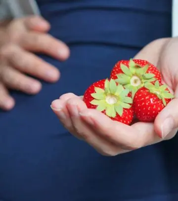 प्रेगनेंसी में स्ट्रॉबेरी खाना : फायदे व नुकसान | Pregnancy Me Strawberry Khane Ke Fayde_image