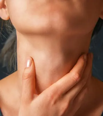 गले में कुछ अटका हो, तो क्या करें : Something Stuck In Throat Feeling (Globus pharyngeus)_image