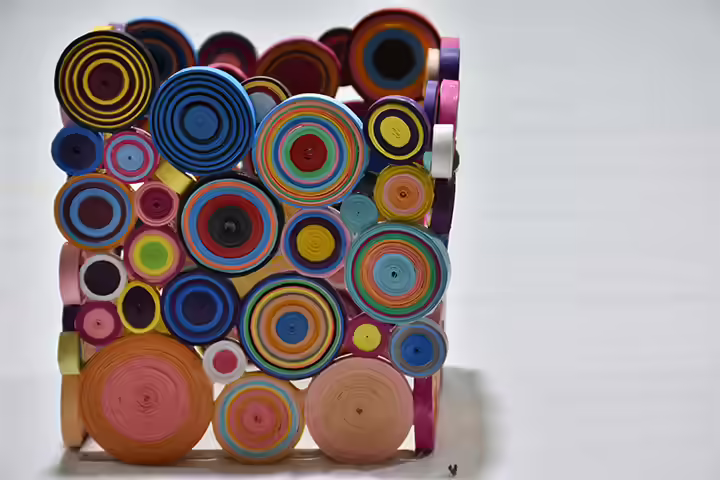 pen or book stand