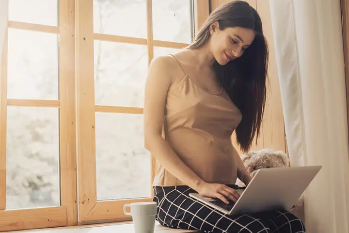 continuing her work in pregnancy