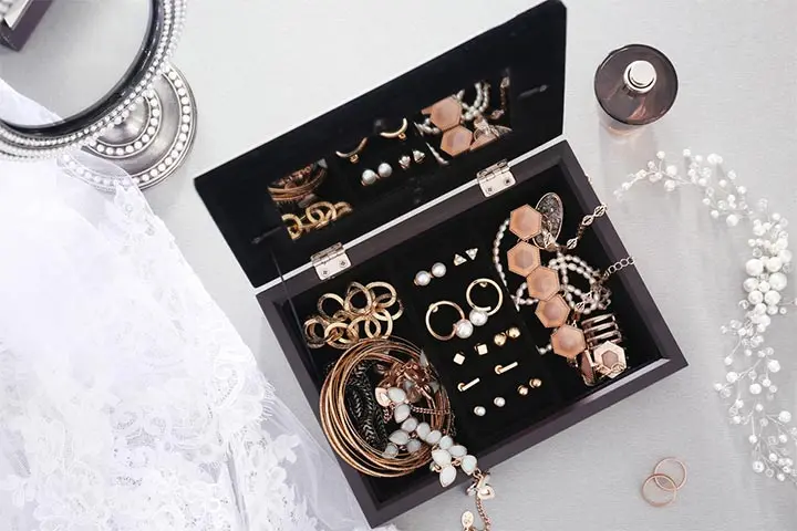 jewelry case