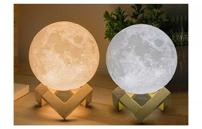 moon lamp