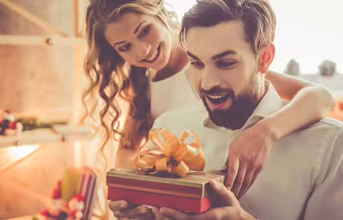 Impress your husband by taking charge Impress your husband by taking charge