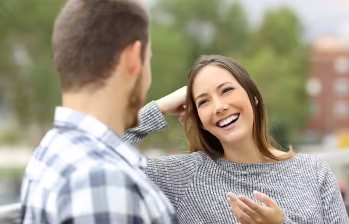 Get your crush to like you by flirting Get your crush to like you by flirting