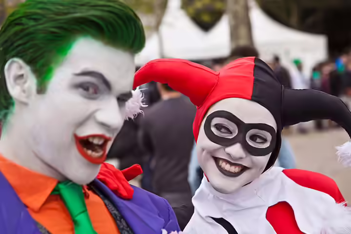 Harley Quinn and the joker couple costume ideas Harley Quinn and the joker couple costume ideas