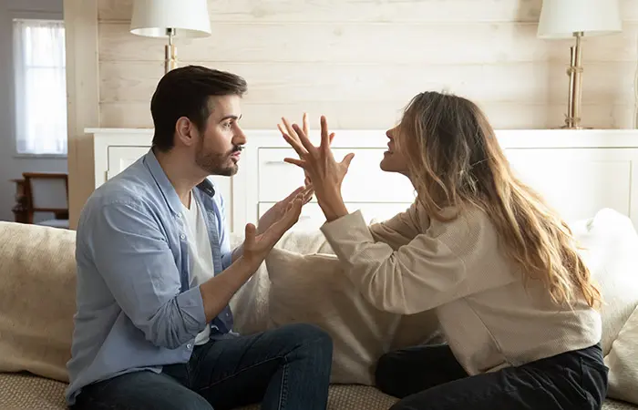 Signs of lack of respect in a relationship