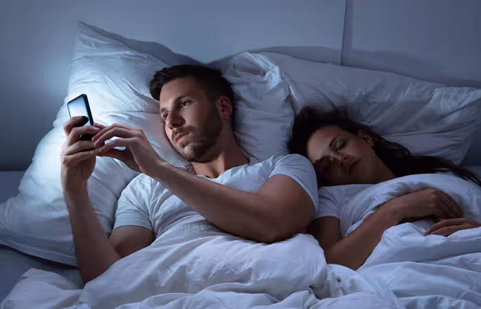 30 cheating husband signs 30 cheating husband signs