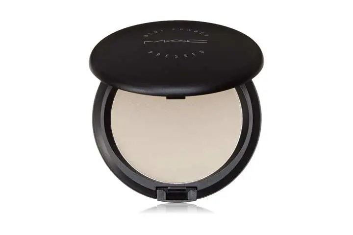 MAC Blot Pressed Powder - Best Compact For Oily Skin