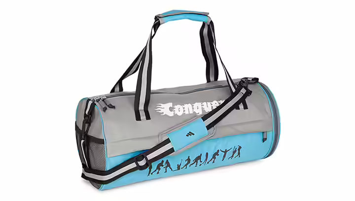 MevoFit Conquer Gym Bag With Men And Women