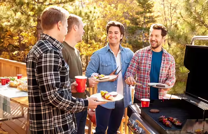 Impress your husband by motivating him to socialize with his friends Impress your husband by motivating him to socialize with his friends