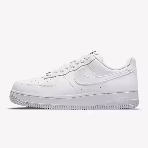 Nike Women&rsquo;s Low-Top Basketball Shoe