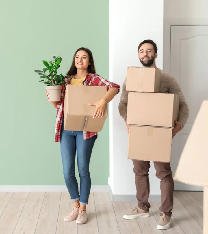 When To Move In Together: Signs You’re Ready To Take The Leap_image