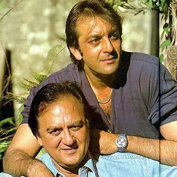 Sunil Dutt and Sanjay Dutt