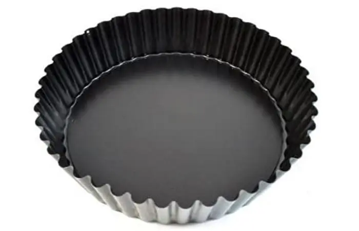 Paderno World Cuisine Deep Non-Stick Removable Base Tart Pan