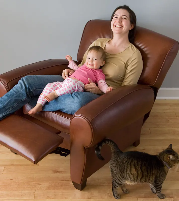 6 Best Expert-Approved Recliners For Back Pain (2024)_image