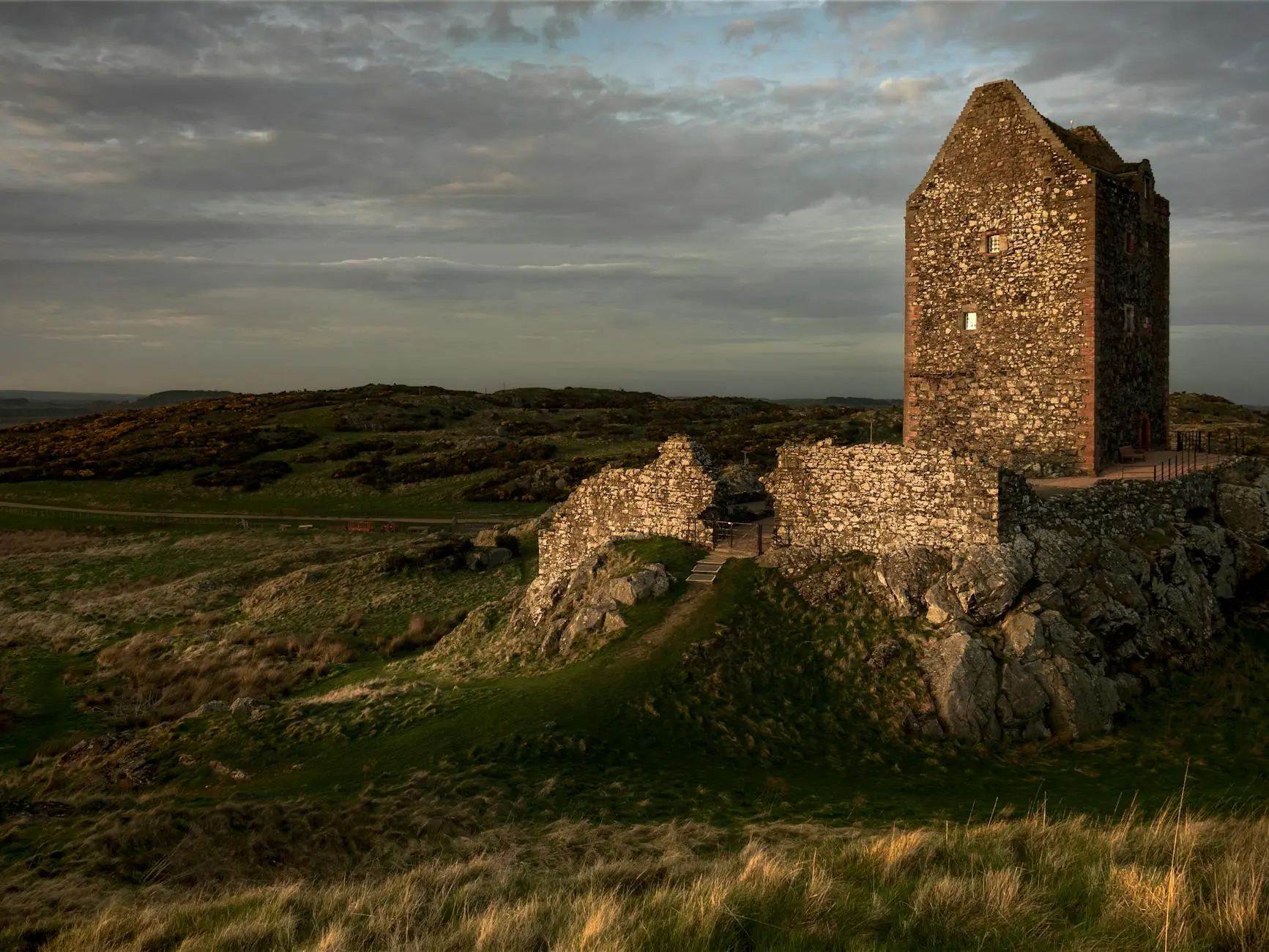 Uncover secret filming spots to plan a journey through Britain’s wizarding landmarks.