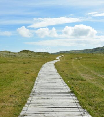 How to Stop Dwelling on the Past and Move Forward