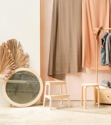 Minimalist Style: Curating a Timeless, Effortless Wardrobe