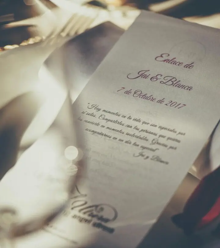 Showcase your style from the very first announcement with thoughtful phrasing options.