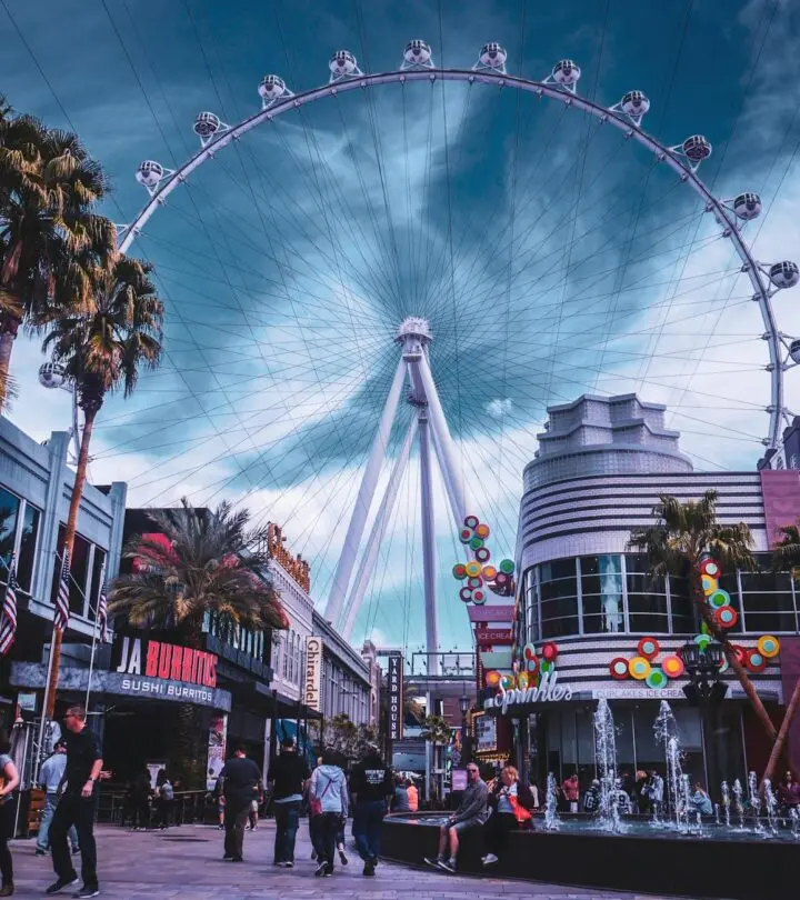 Let every photo capture the vibrant energy and unforgettable fun of your neon-lit nights.
