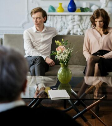 How to Be a Good Boyfriend: 13 Tips for a Stronger Relationship