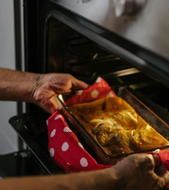 Best Oven Gloves: 12 Must-Have Heat-Resistant Picks Protect your hands with ultimate heat resistance and comfort while cooking like a pro!