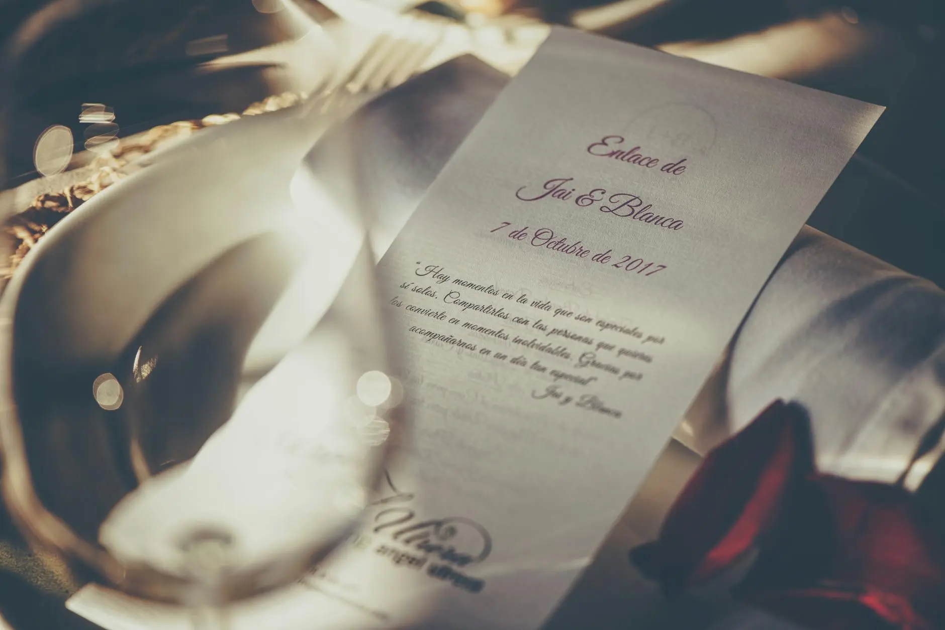 Bring laughter to the ceremony with jokes and warm sentiments that treasure every moment.