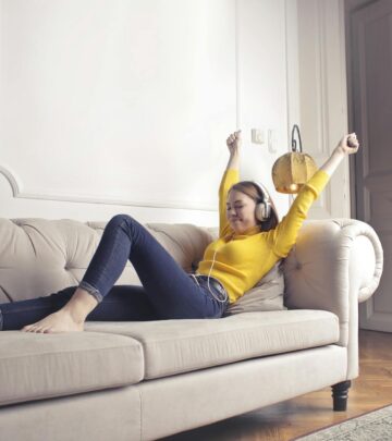 How to Stretch Out Jeans: Practical Tips and Expert Methods