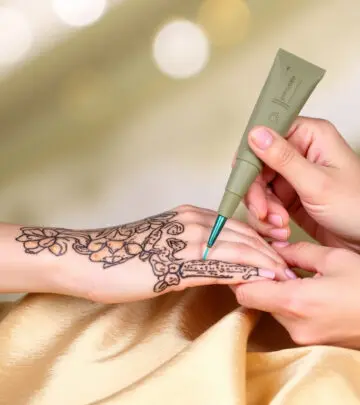 Celebrate Navratri with vibrant, stylish hand art ideas to elevate your festive look!