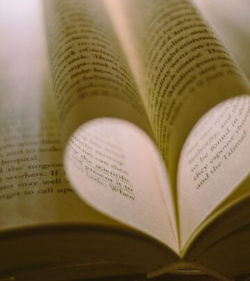 Short Love Poems For Her: 10 Heartfelt Verses To Melt Her Heart